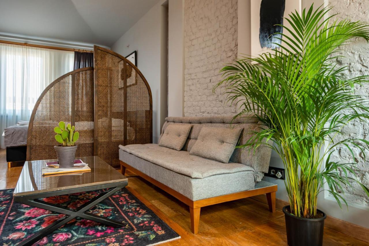 Mayer Loft Suites Istanbul Bagian luar foto