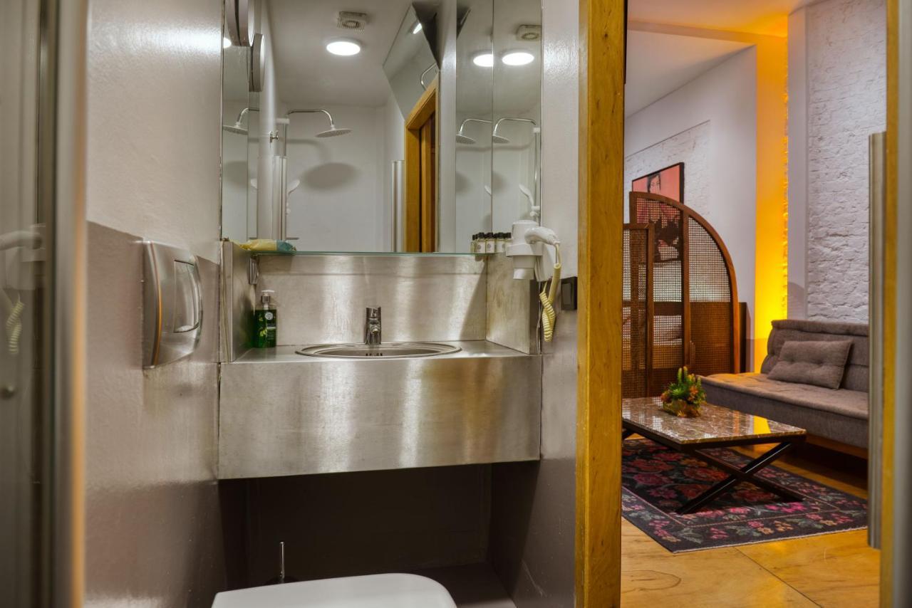 Mayer Loft Suites Istanbul Bagian luar foto