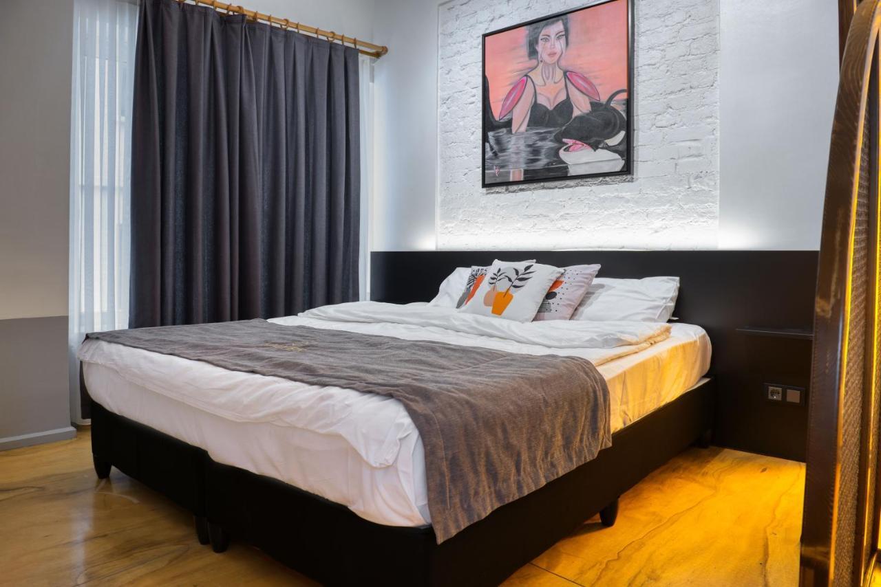 Mayer Loft Suites Istanbul Bagian luar foto