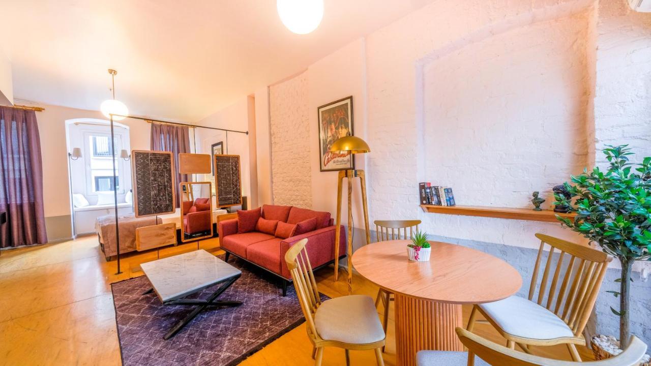 Mayer Loft Suites Istanbul Bagian luar foto