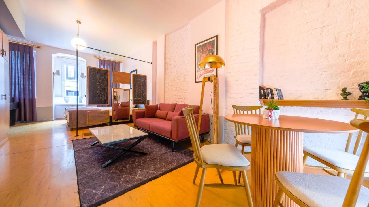 Mayer Loft Suites Istanbul Bagian luar foto